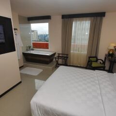 East Hotel комната для гостей фото 4