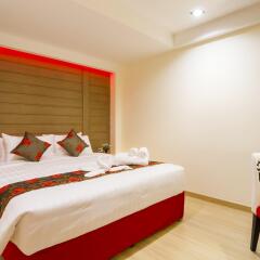 Отель Eleven Avenue Suites Bangkok комната для гостей фото 2