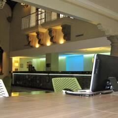 Отель Holiday Inn Guadalajara Expo Мексика, Гвадалахара - отзывы, цены и фото номеров - забронировать отель Holiday Inn Guadalajara Expo онлайн интерьер отеля