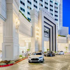 Отель Crowne Plaza Los Angeles-Commerce Casino парковка