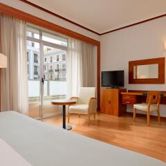 Hotel Madrid Plaza de Espana managed by Melia комната для гостей