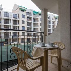 Апартаменты One Bedroom Apartment with Balcony балкон