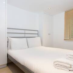 Отель 1 Bedroom Apartment Near Marylebone Великобритания, Лондон - отзывы, цены и фото номеров - забронировать отель 1 Bedroom Apartment Near Marylebone онлайн комната для гостей фото 2