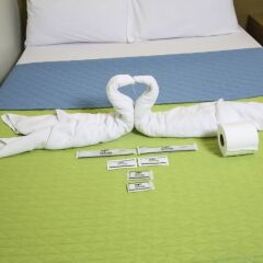 Отель Makati International Inns Филиппины, Макати - 1 отзыв об отеле, цены и фото номеров - забронировать отель Makati International Inns онлайн в номере фото 2