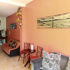 Отель Absolute Guesthouse Phuket комната для гостей