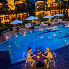 Отель Mercure Hoi An бассейн