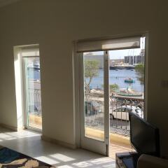 Апартаменты Senglea Seafront Apartment комната для гостей фото 4