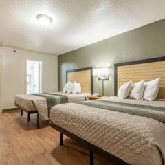 HomeTowne Studios by Red Roof Atlanta NE - Downtown Norcross in Norcross, United States of America from 73$, photos, reviews - zenhotels.com guestroom