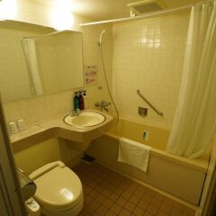 APA Hotel Sagamihara Kobuchieki-mae ванная