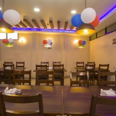 Отель OYO 146 Somewhere Hotel & Resturant Непал, Катманду - отзывы, цены и фото номеров - забронировать отель OYO 146 Somewhere Hotel & Resturant онлайн питание фото 2