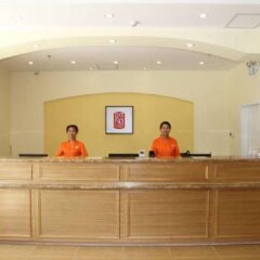Отель Home Inn Beijing Xidan Joy City Китай, Пекин - отзывы, цены и фото номеров - забронировать отель Home Inn Beijing Xidan Joy City онлайн интерьер отеля