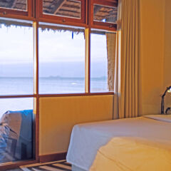Отель Escape Beach Resort балкон