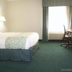 Отель La Quinta Inn Columbus Dublin удобства в номере