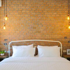 Отель Hide and Seek Boutique Hometel Бангкок комната для гостей фото 2