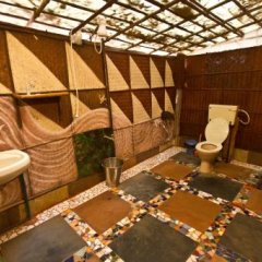 Отель Bhakti Kutir Huts Индия, Южный Гоа - отзывы, цены и фото номеров - забронировать отель Bhakti Kutir Huts онлайн ванная