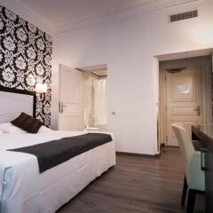 Hotel Alexandra 3* Улучшенный номер с различными типами кроватей фото 2