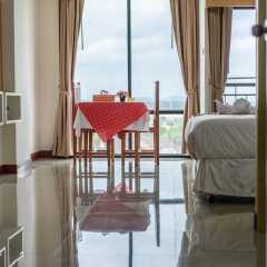 Sakura Boutique Hotel and Residence балкон