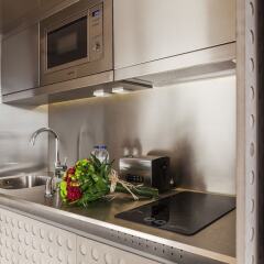 Отель bnapartments LoftPuzzle Порту в номере фото 2