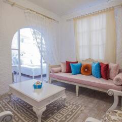 Отель Alacati Alanur Otel Чешме комната для гостей фото 3