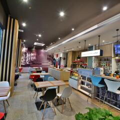 Отель ibis Xiamen Kaiyuan гостиничный бар