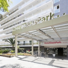 Отель Oasis Park Испания, Салоу - отзывы, цены и фото номеров - забронировать отель Oasis Park онлайн городской автобус