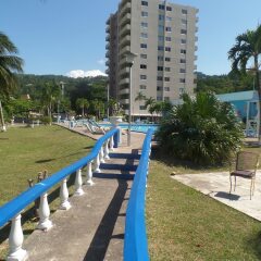 Отель Beach Shores at Turtle Tower детские мероприятия