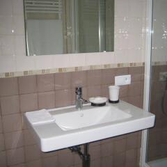 Отель B&B Taptoe I Бельгия, Брюссель - отзывы, цены и фото номеров - забронировать отель B&B Taptoe I онлайн ванная