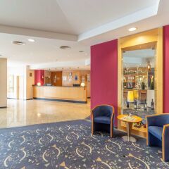 Отель Ramada by Wyndham Hannover Германия, Ганновер - отзывы, цены и фото номеров - забронировать отель Ramada by Wyndham Hannover онлайн интерьер отеля фото 2