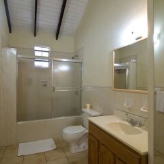 Kingsville Apartments in Bequia, St. Vincent and the Grenadines from 140$, photos, reviews - zenhotels.com bathroom photo 2