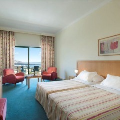 Отель Madeira Panoramico Hotel Португалия, Фуншал - отзывы, цены и фото номеров - забронировать отель Madeira Panoramico Hotel онлайн комната для гостей фото 2