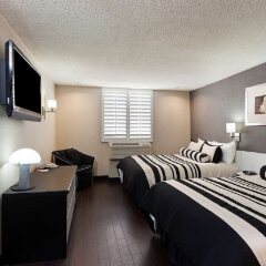 Ramada Plaza Hotel & Suites - West Hollywood комната для гостей фото 2