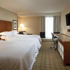 Отель Four Points by Sheraton Gatineau-Ottawa Канада, Гатино - отзывы, цены и фото номеров - забронировать отель Four Points by Sheraton Gatineau-Ottawa онлайн комната для гостей фото 3