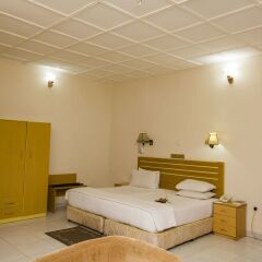 Отель EEMJM Hotels and Suites Limited Нигерия, Уйо - отзывы, цены и фото номеров - забронировать отель EEMJM Hotels and Suites Limited онлайн фото 3