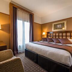Отель Best Western Hôtel Mercedes Arc de Triomphe комната для гостей фото 4
