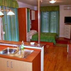 Отель Apartmani Znjan в номере фото 2