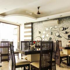 Отель Zo Rooms Karol Bagh W.E.A. питание