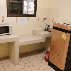 Baan Sathorn Backpacker Hostel Бангкок удобства в номере фото 2