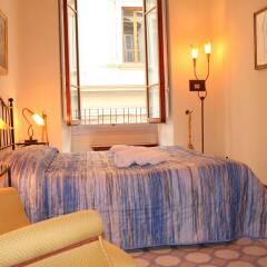 Отель ViaRoma Suites - Florence Италия, Флоренция - отзывы, цены и фото номеров - забронировать отель ViaRoma Suites - Florence онлайн комната для гостей