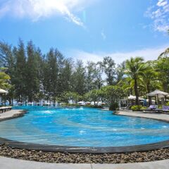Отель Holiday Inn Resort Phuket Mai Khao Beach фото 11