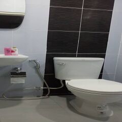Отель Baan Pooh Inn Бангкок ванная