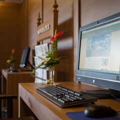 Отель Beyond Resort Karon интерьер отеля фото 2