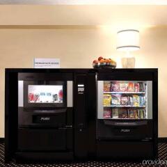 Отель Embassy Suites Minneapolis - Airport Блумингтон удобства в номере фото 2