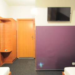 Отель Freedom Hostel Польша, Краков - - забронировать отель Freedom Hostel, цены и фото номеров удобства в номере