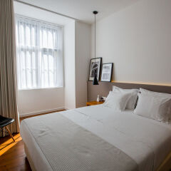 Отель The 8 Downtown Suites комната для гостей