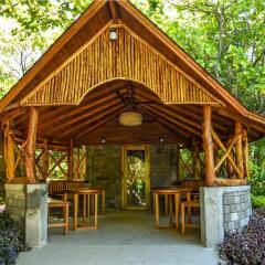 Отель Reethi Faru Resort фото 7