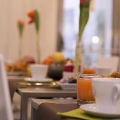 Hotel Glasgow Monceau Paris by Patrick Hayat питание