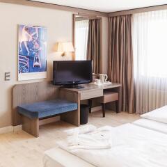 Отель Dusseldorf City by Tulip Inn Германия, Дюссельдорф - 3 отзыва об отеле, цены и фото номеров - забронировать отель Dusseldorf City by Tulip Inn онлайн удобства в номере