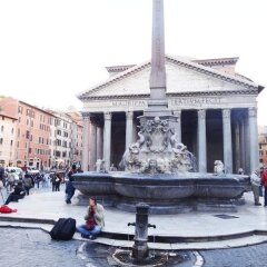 Отель Bye Bye Roma Pantheon Suite Рим приотельная территория