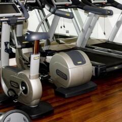 Отель Crowne Plaza London Kensington фитнесс-зал фото 4