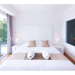 Отель Baan Saint Tropez Villas Kata Beach комната для гостей фото 2